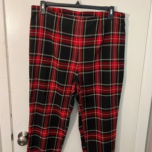 Time and True size 20 holiday plaid stretch ankle pants